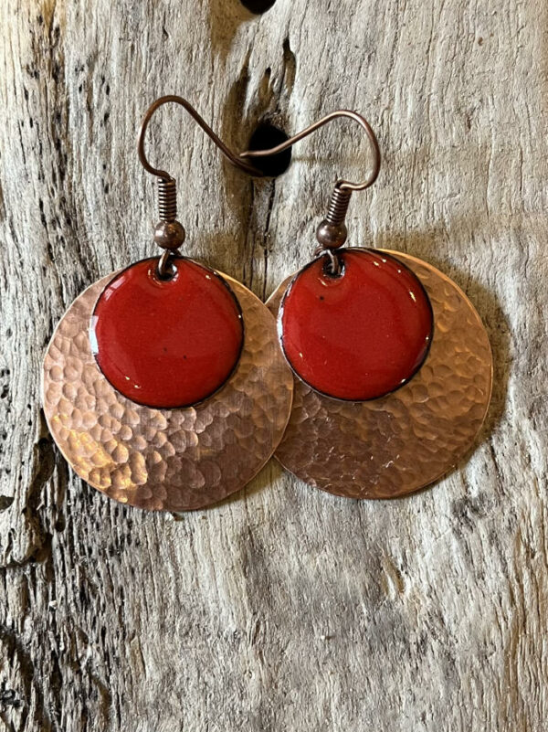 Boucles d'oreilles en émail & cuivre martelé, fait main en France - émaux sur cuivre