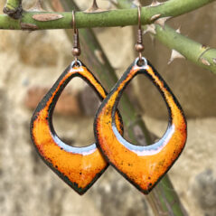 Boucles d’oreilles en émail sur cuivre, fait main en France – émaux sur cuivre